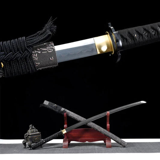 katana grigia