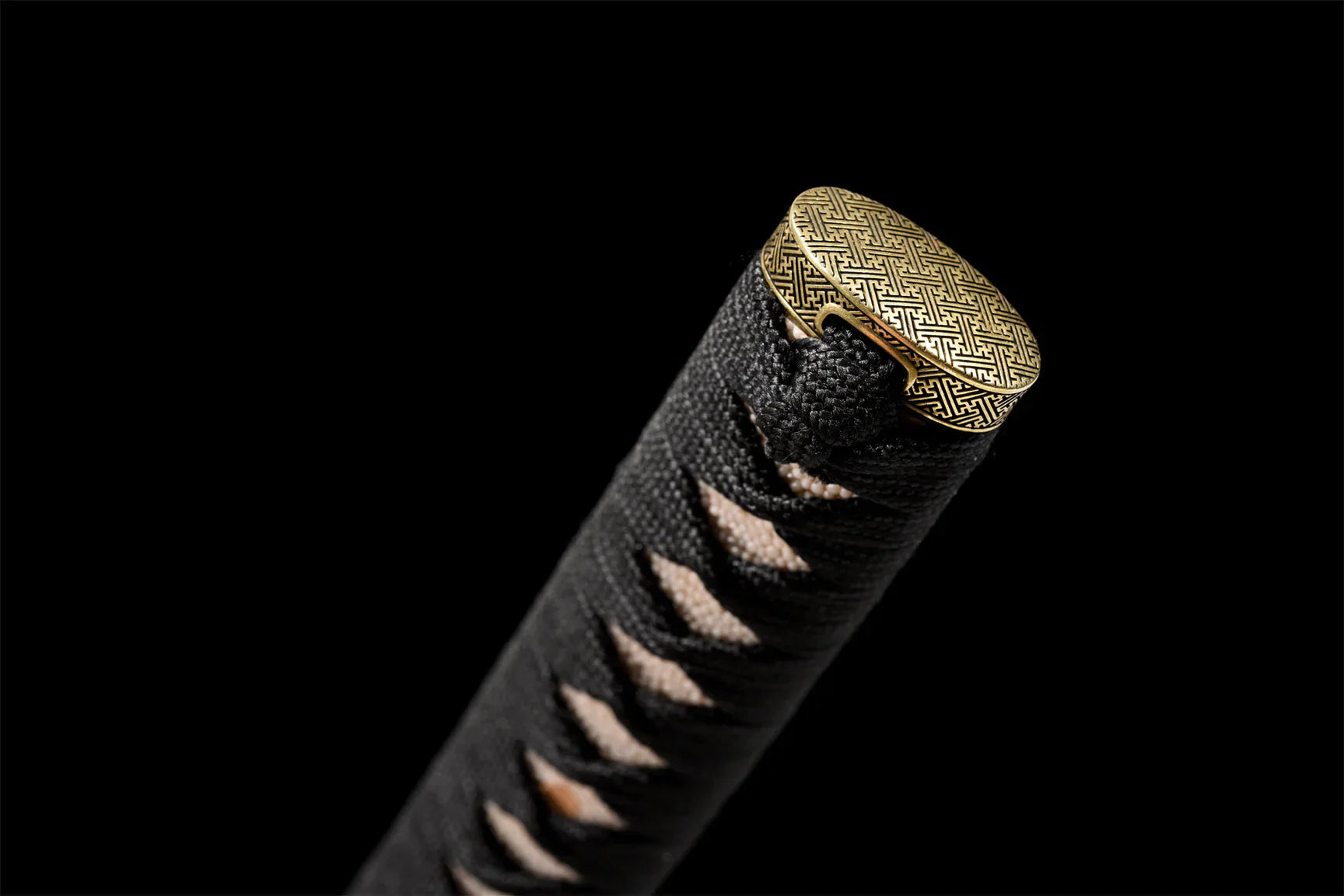    kashira-Tokugawa-Ieyasu-Acier-T10-Hamon-Veritable